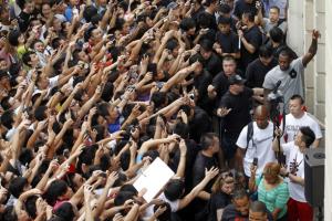 kaiyun-时间非常赶！媒体人：老詹中国行仅有两天 9月4号上海 9月5号成都