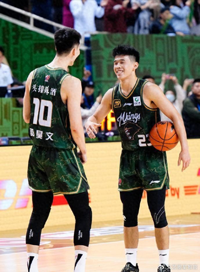 刚打进季后赛就重建？CBA青年军分崩离析，多名主力离队