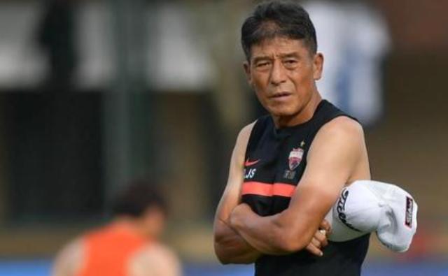 开云app-韩国德比战李章洙宝刀未老 阿奇姆彭抢戏韩国外援